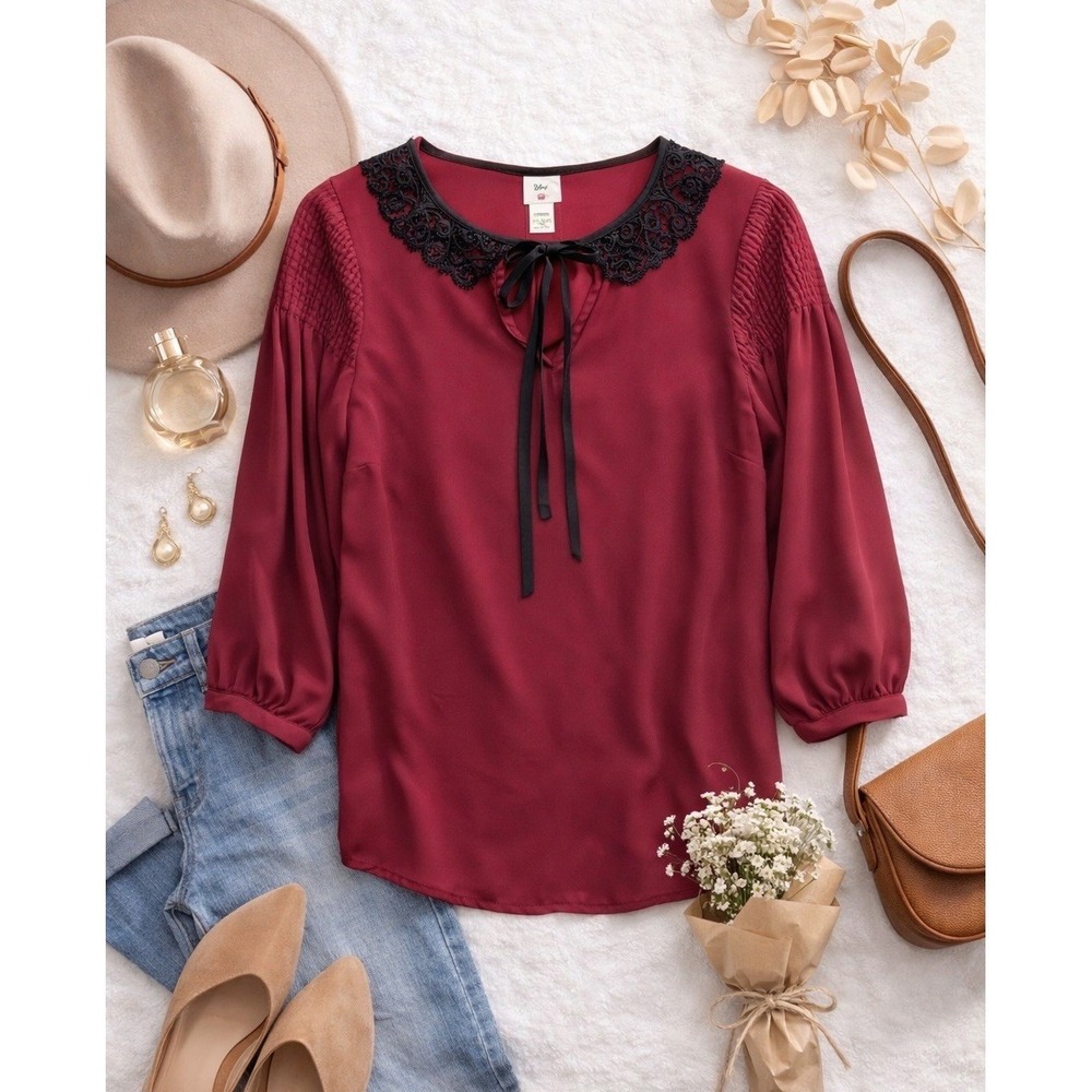 Disney LC Lauren Conrad Blouse Womens Small Red Lace Collar Snow White Tie Neck